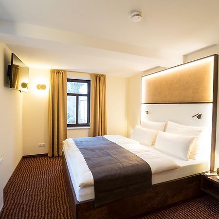 Hotel Goldener Hirsch ズール エクステリア 写真